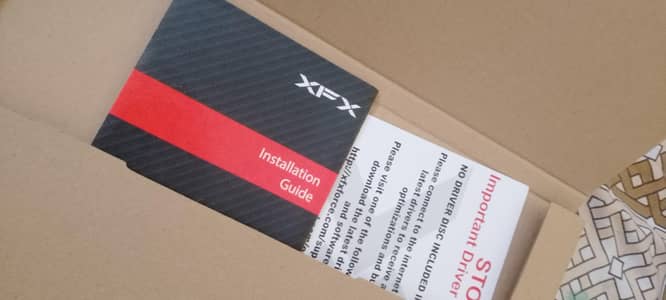 RX 5600XT WITH BOX TRIPLE FAN