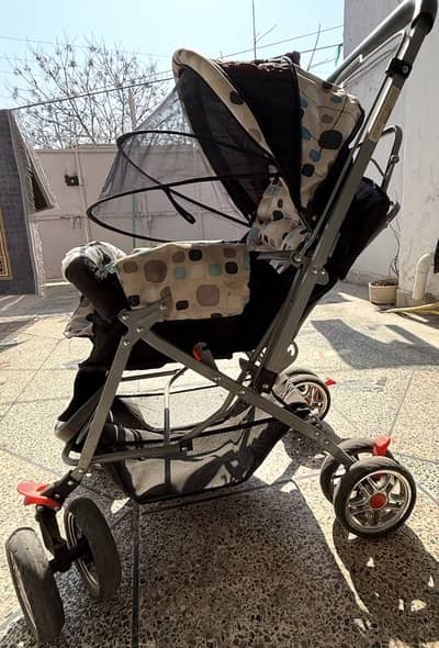  Like New Baby Stroller for Sale – Limited Use 