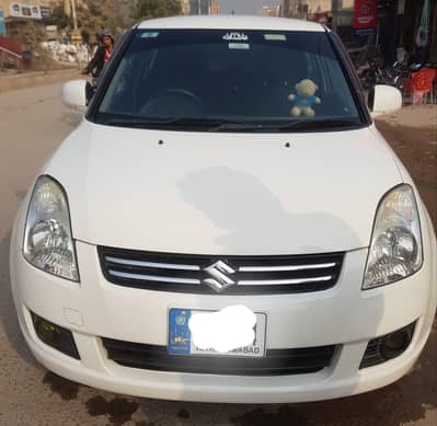 I want to sale my suzuki swift Dlx variant army offer use car .