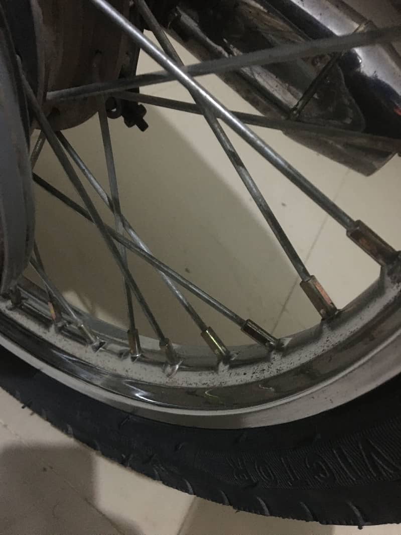 Cd 70 good condition 8