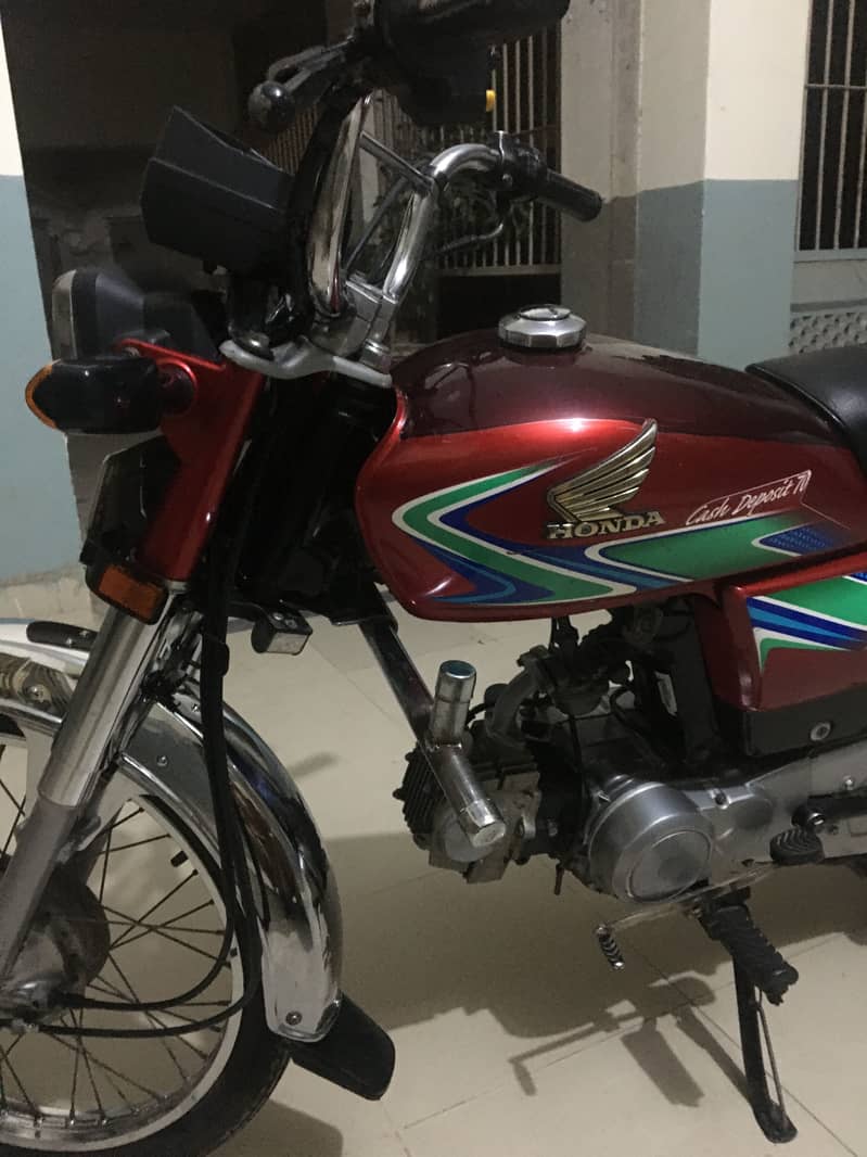 Cd 70 good condition 11