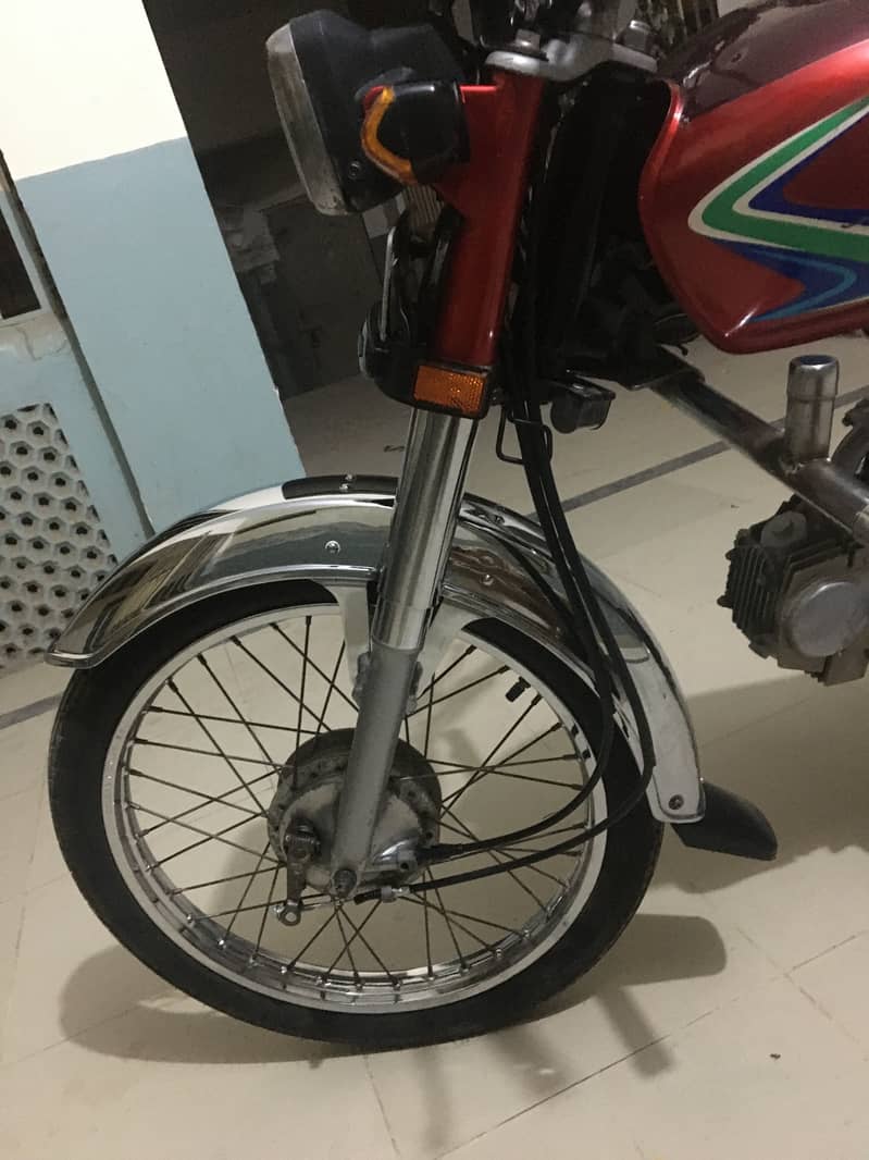 Cd 70 good condition 12