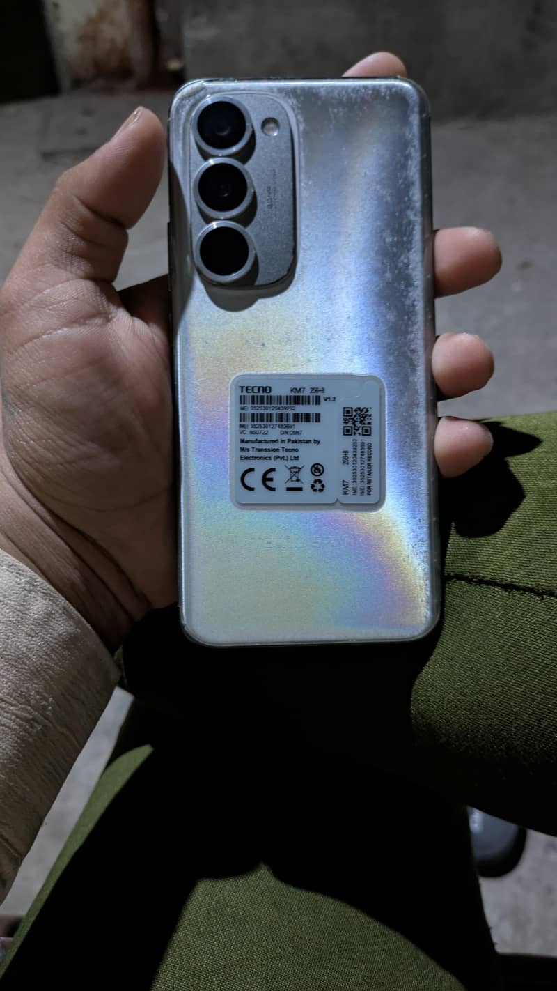 tecno spark 40pro+ 0