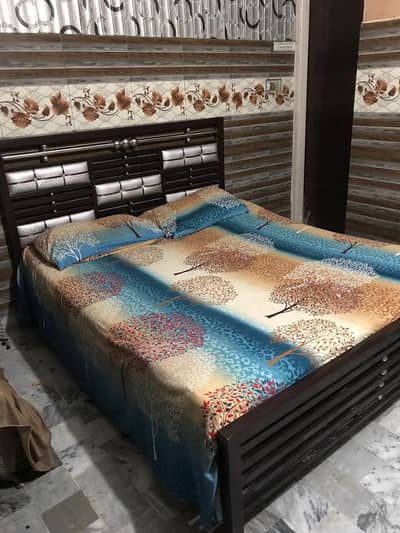 iron bed with foam
