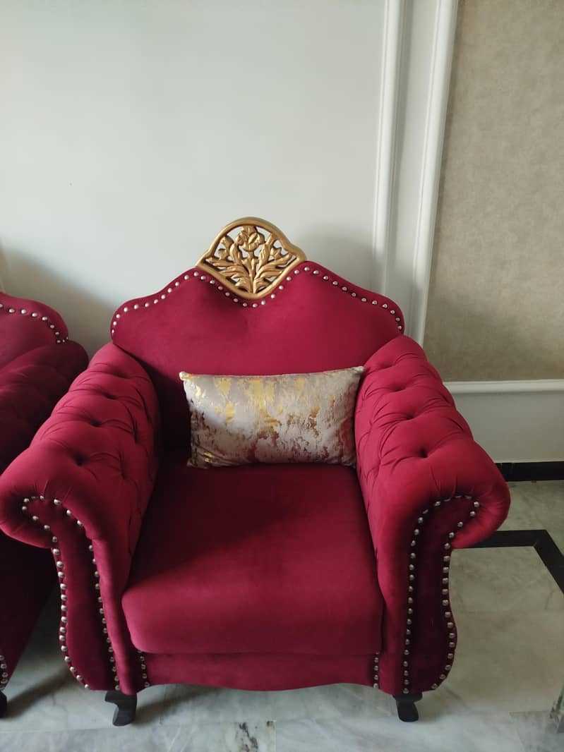 Solid Kicker Wood 5 Seater Sofa Set in Excellent Condition 2