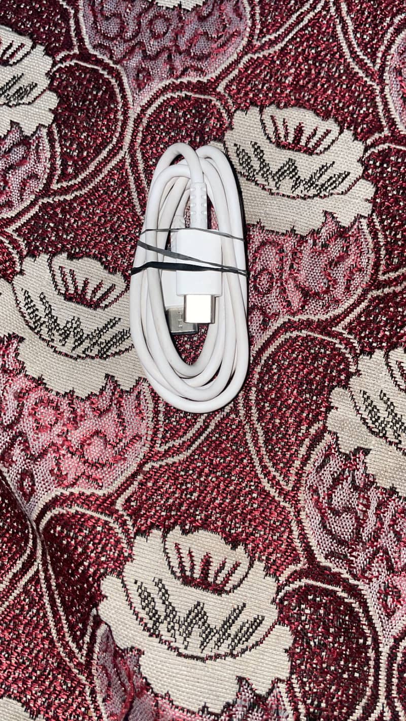 Accessories 8