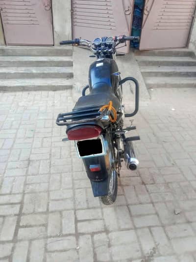 Suzuki 150