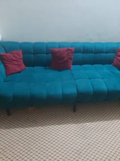 5 seater Sofa seat , Colour Zinic ,