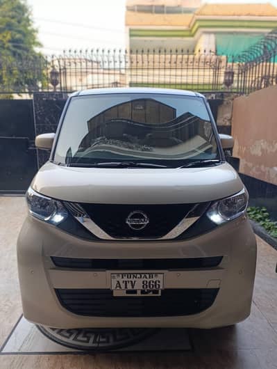 Nissan roox s hybrid 2021