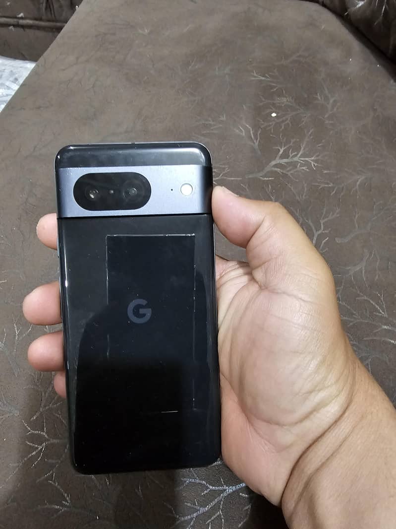Google pixel 8 1