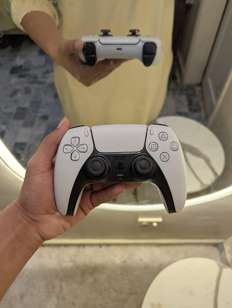 PS5 original Sony controller 0