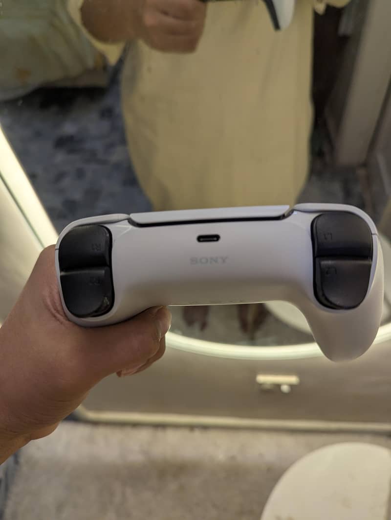 PS5 original Sony controller 2