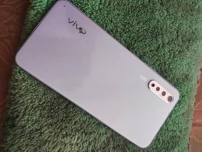 vivo s1