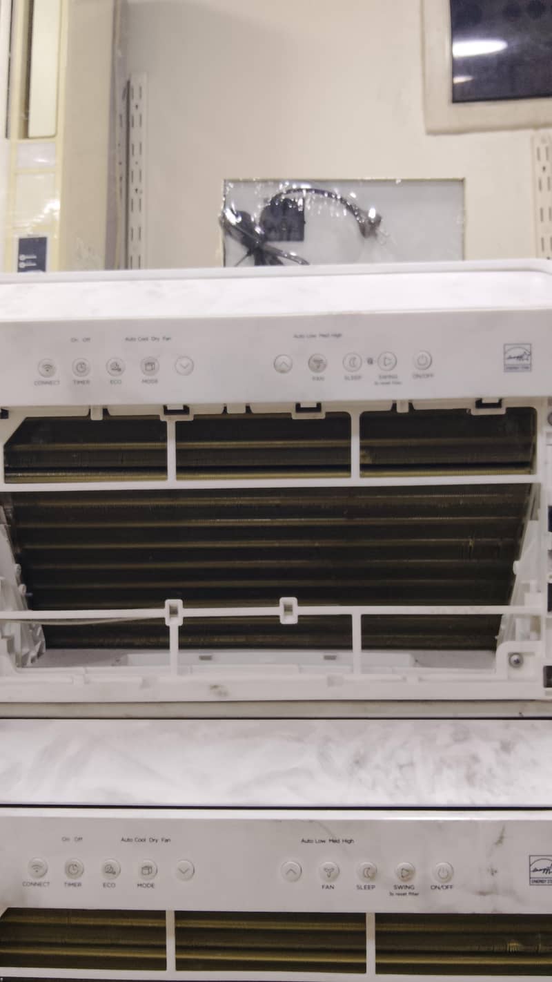 window AC New model 4