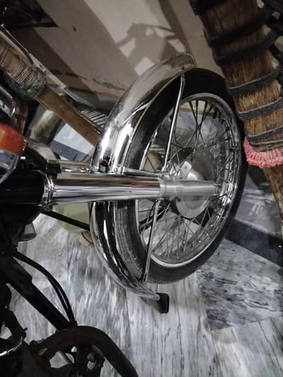 Honda 125 2023 model 6month ki neklwe document all clear