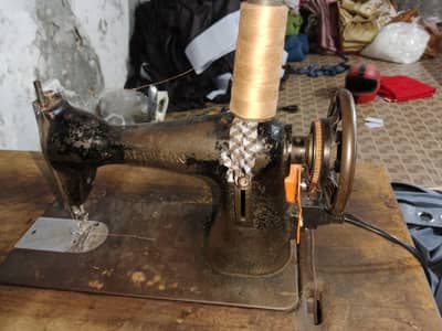 silai machine plus stand plus motor