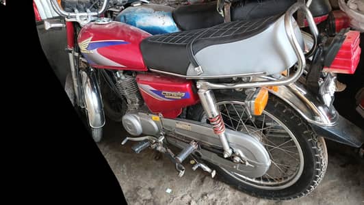 Down Model brand 96 urgent sale 03341173777