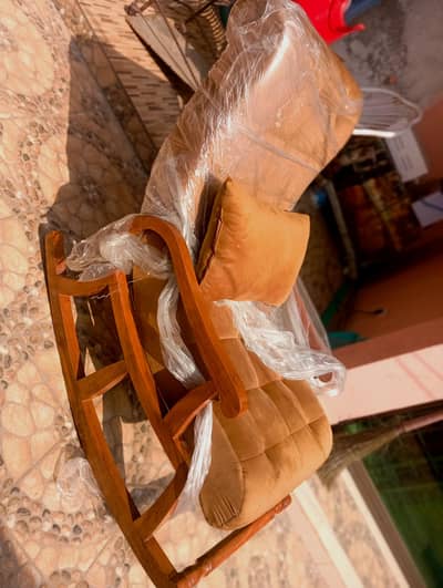 BRAND NEW ROCKING CHAIR