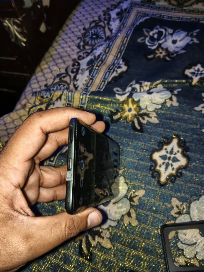 Motorola Edge 256GB Non PTA 3