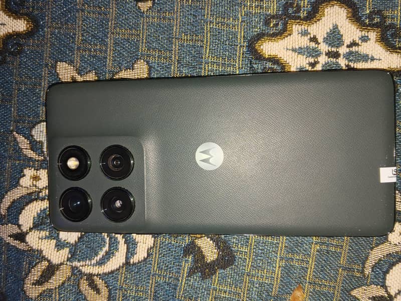 Motorola Edge 256GB Non PTA 4