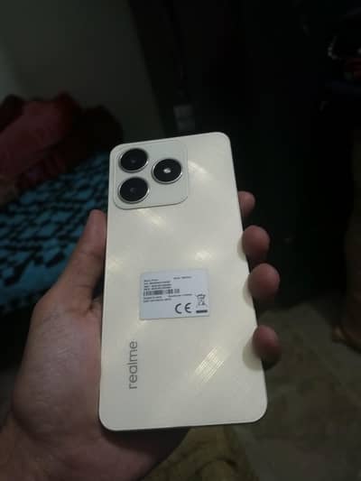 Realme C61 – 10/10 Condition