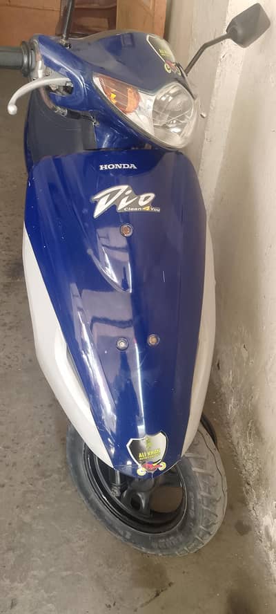 patrool Scooty new  bettey Install . kick  and self starad .