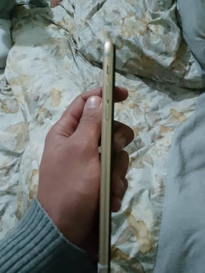 iPhone 6splus PTA prove available