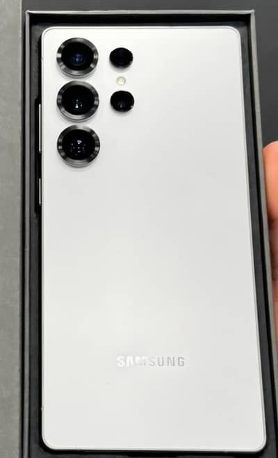 Samsung Galaxy s25 ultra