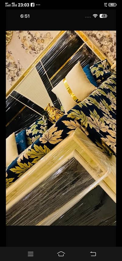 Sheesham wood king size luxurious bed set with lights