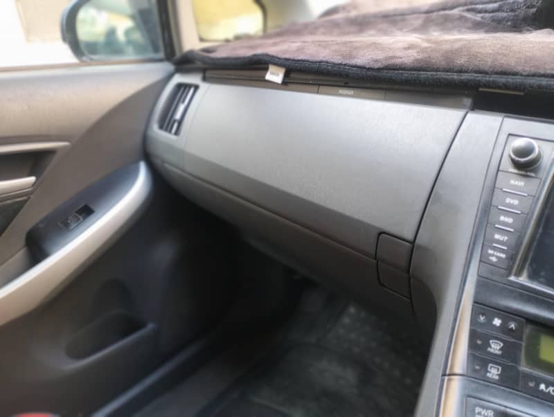 Prius 1.8s 10