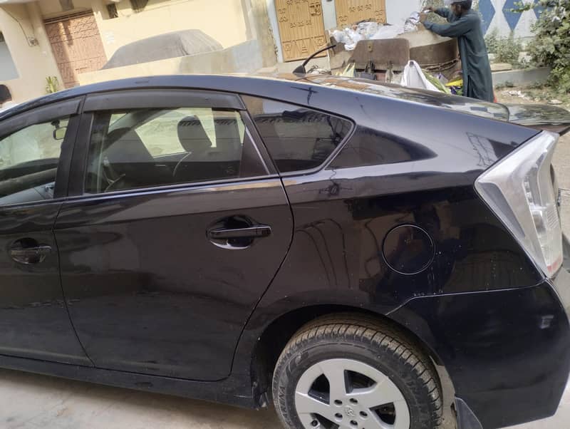 Prius 1.8s 16