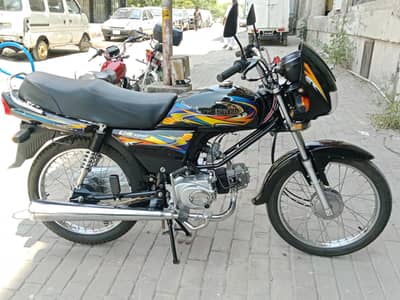 united 100cc brand new condition total 250km used