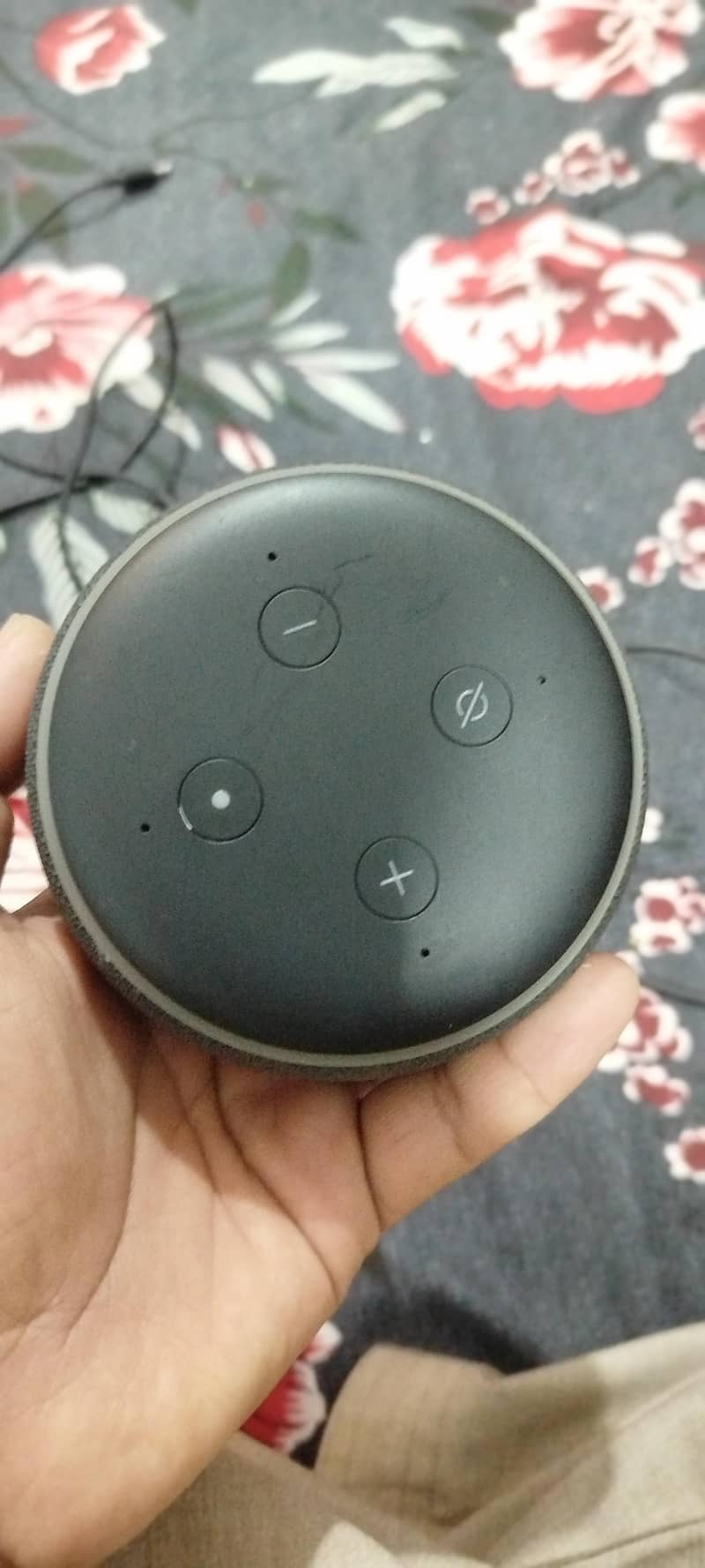 Amazon alexa 3rd generation. Echo dot 0