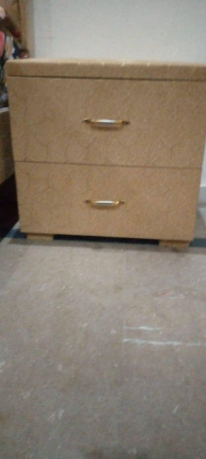 Bed side table and dressing 2