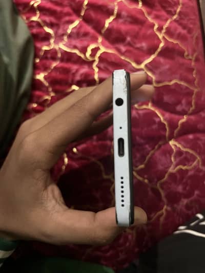 6 GB RAM 128 GB with box