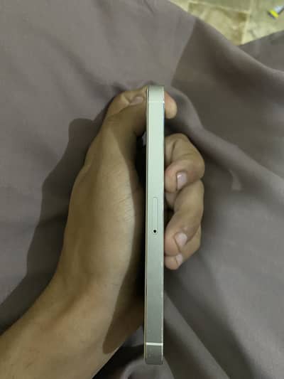 Assalamoalikum iPhone 5s (64Gb) fir sale