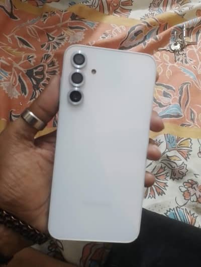 8gb 256gb pta official approved