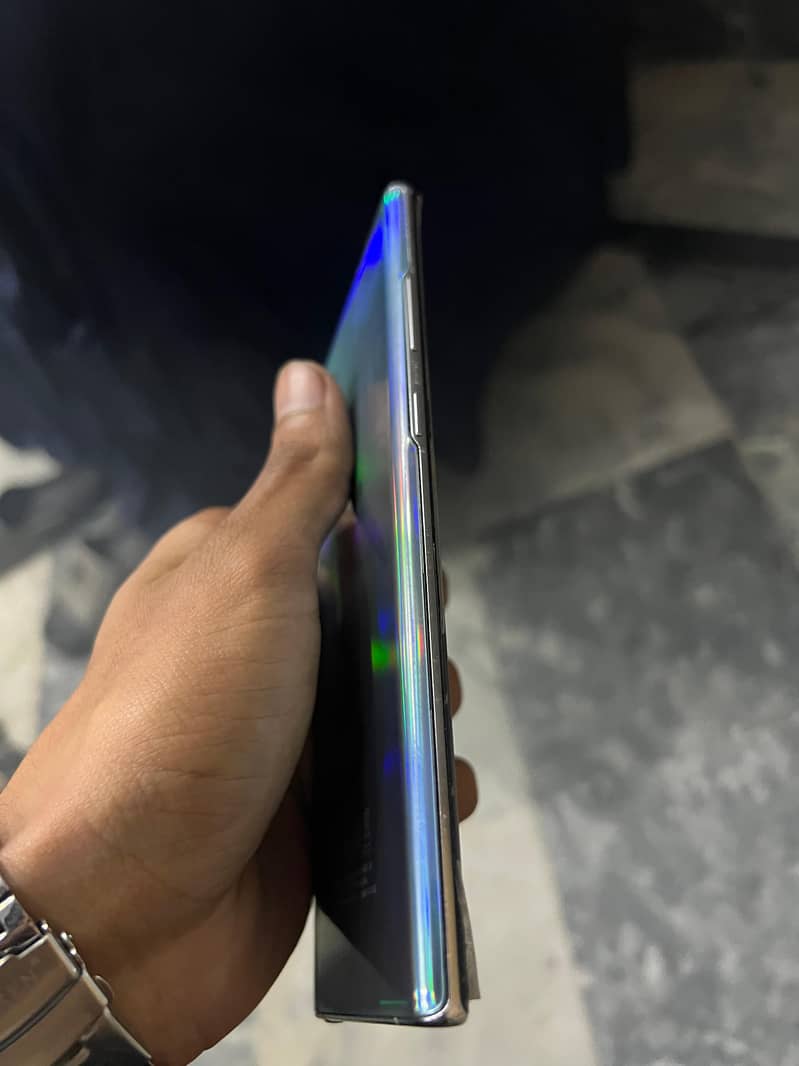 Samsung note 10 plus 6