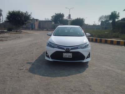 Toyota Altis Grande 1.8 CVT-i