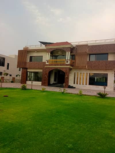 5 Kanal Luxury Farm House For Sale In Gulberg Green Islamabad