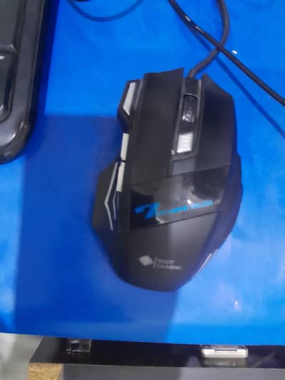 system all devices     and pc  keyboard and mouse