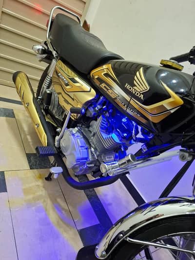 Honda CG 125 Gold Edition 2025 Lush Condition  1143 KM