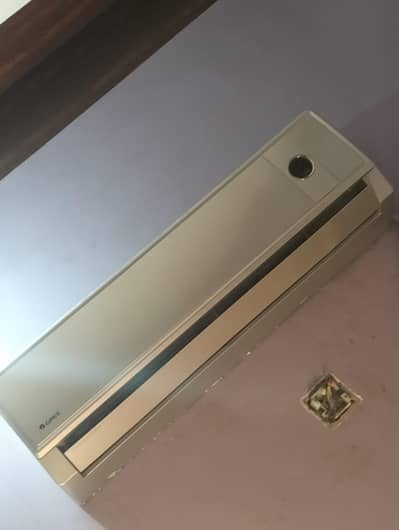 Gree 1.5 ton Non Inverter