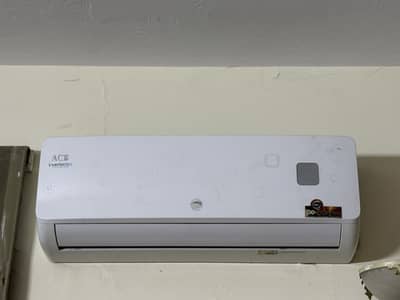 2 AC for sale Urgent