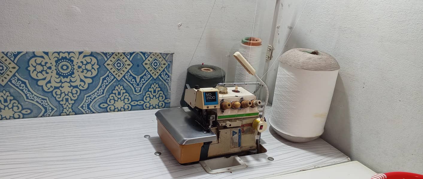 overlock machine 0
