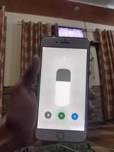 Iphone 8 plus 64gb Battery health 100 bypass hai