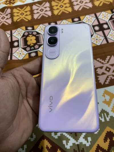 vivo y21d 6/128 10/10 complete box