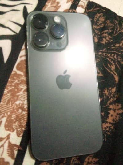 Good condition 10/8 meny khud new buy Kia tha betr heath 70 tk ha