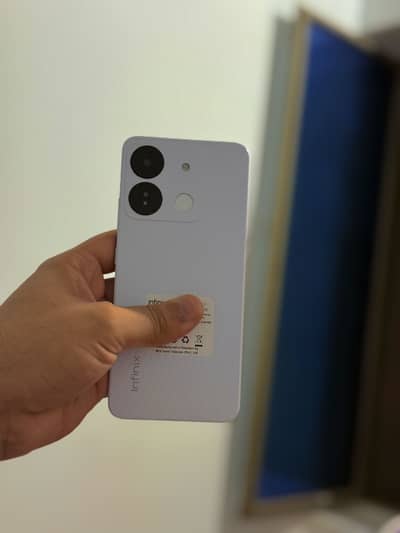 10/9 condition PTA APPROVED only kit 2GB RAM & 64 GB storage.