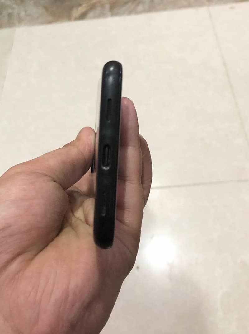 Google Pixel 4a 5g 4